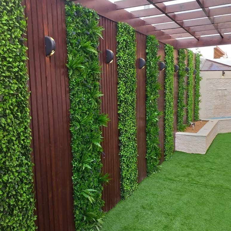 تركيب العشب الجداري بجدة ومكة